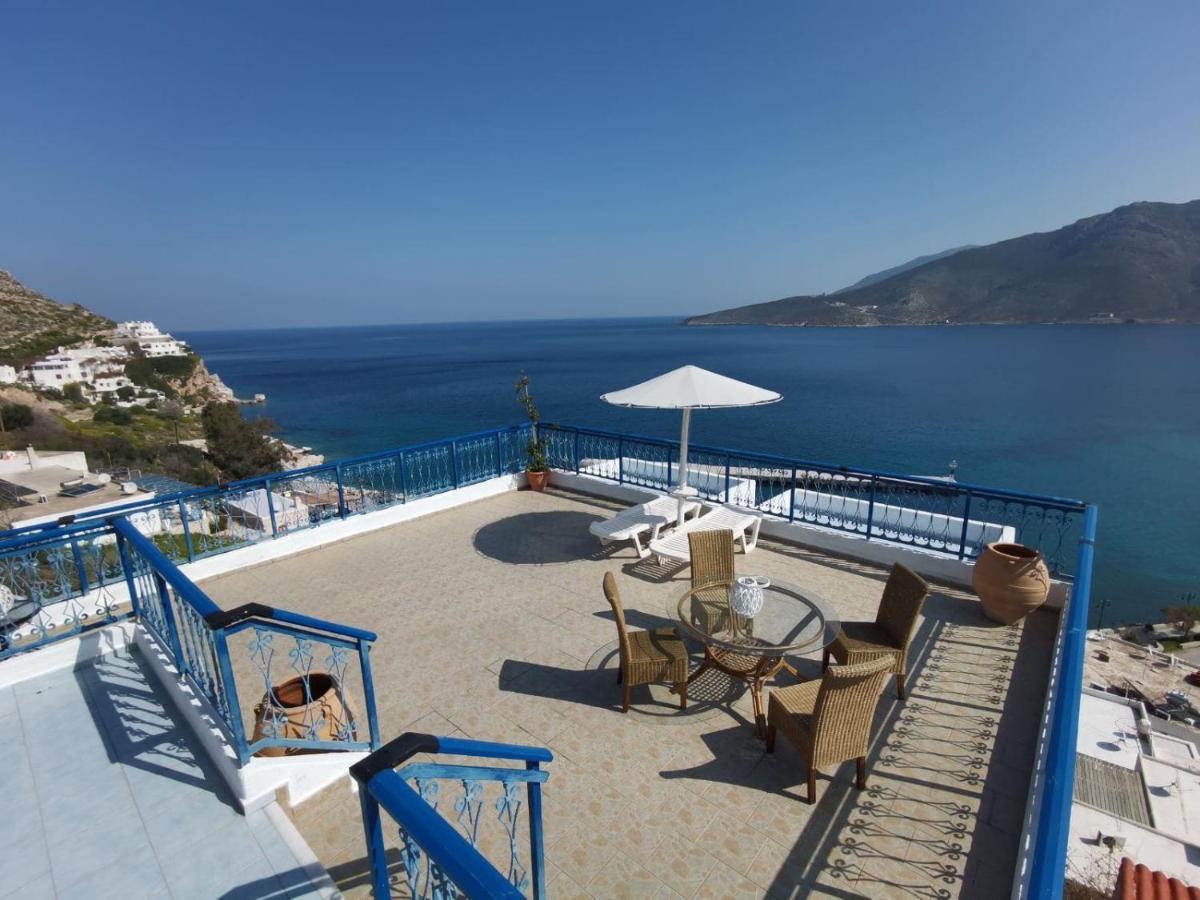 Marinas Studios Livadia  Екстериор снимка