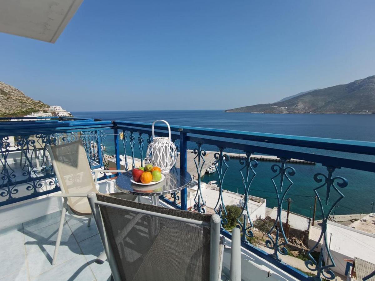 Marinas Studios Livadia  Екстериор снимка