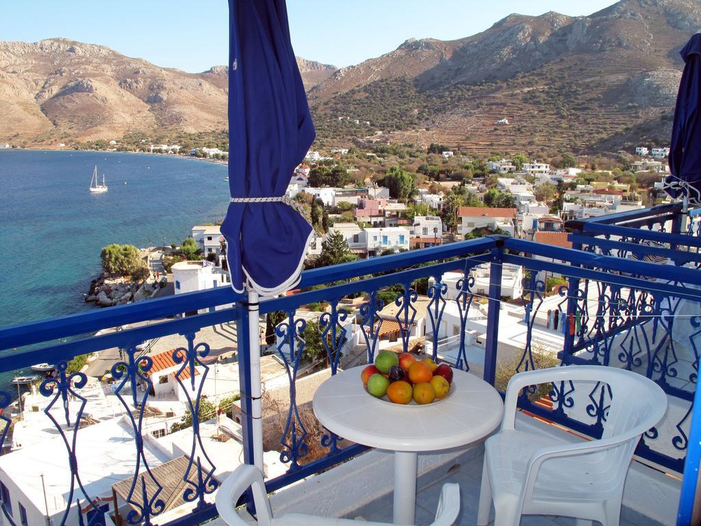Marinas Studios Livadia  Екстериор снимка