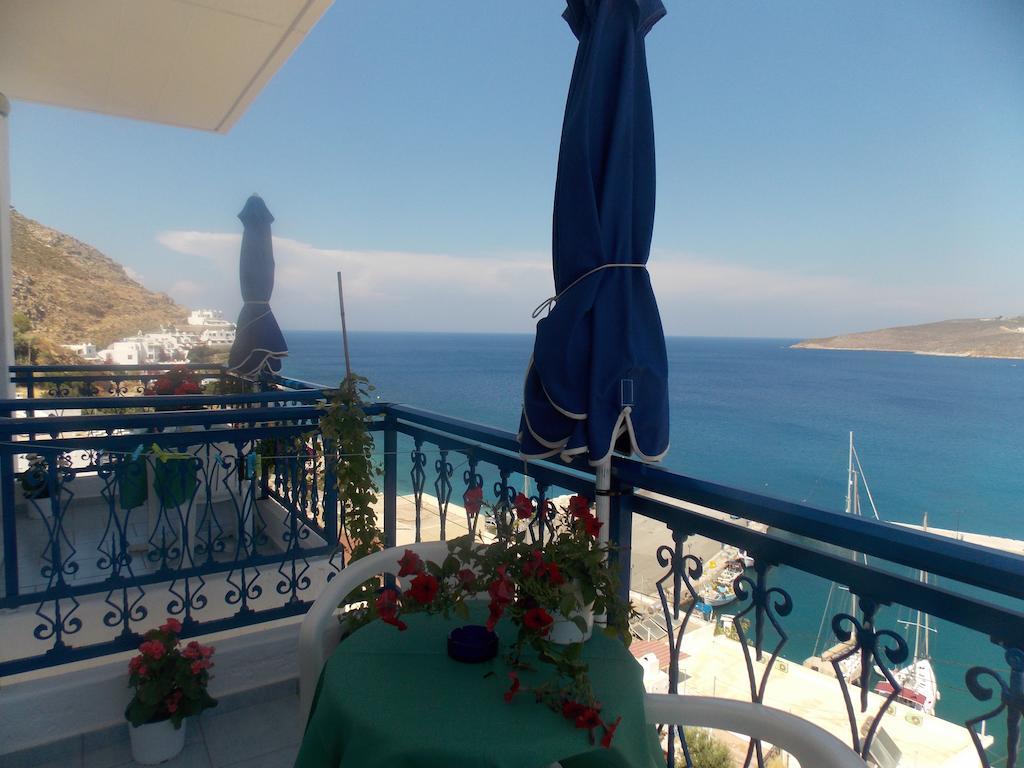 Marinas Studios Livadia  Екстериор снимка